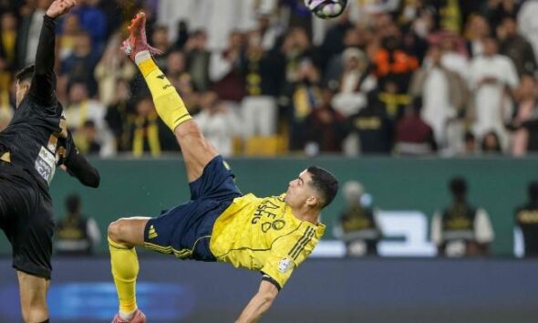 WATCH: Ronaldo scores spectacular bicycle kick