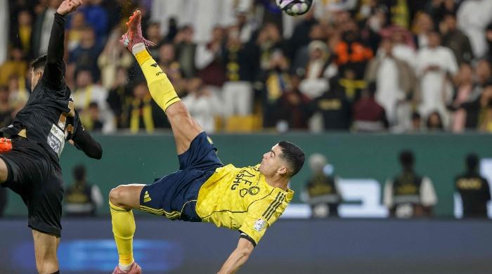 WATCH: Ronaldo scores spectacular bicycle kick
