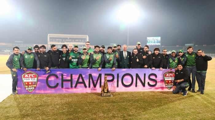 ‘Well done’:  President, PM, others laud Pakistan for winning T20I tri-series
