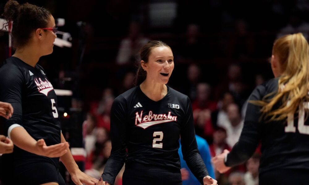 Women’s College Volleyball Bracketology: Top seedings, bracket watch and more