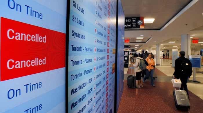 US airlines cancel 1,200 flights Tuesday as government shutdown continues
