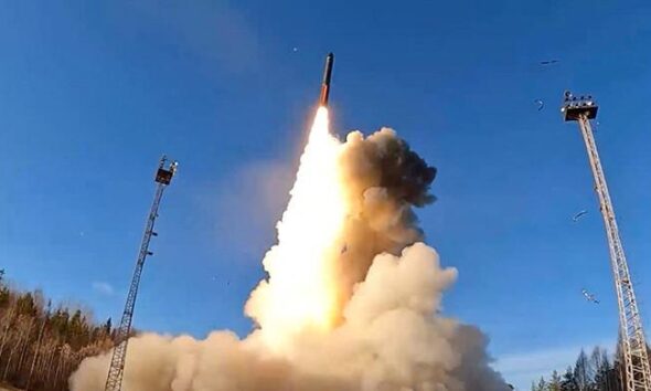 Russia offers US nuclear talks in bid to ease tensions