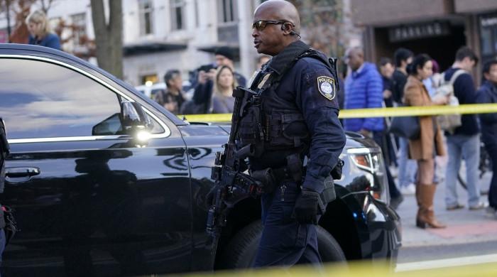 Washington shooting leaves two Guardsmen dead; White House placed under lockdown