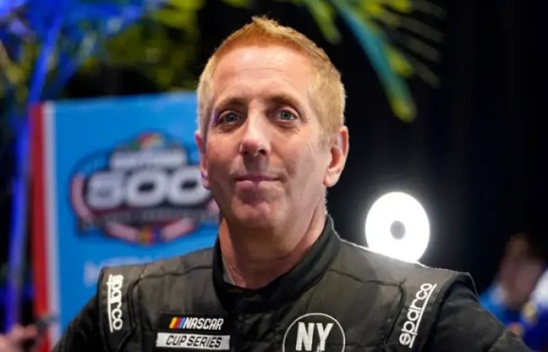Retired Nascar driver Greg Biffle among 7 killed in US private jet crash: officials