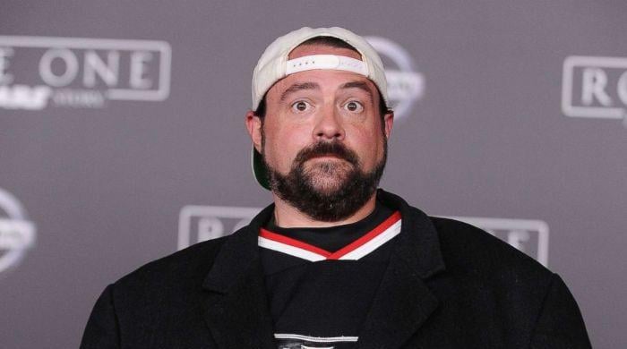 Actor Kevin Smith grieves over mom Grace’s death