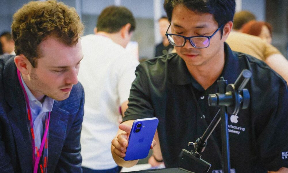 Apple Engineers Are Inspecting Bacon Packaging to Help Level Up US Manufacturers