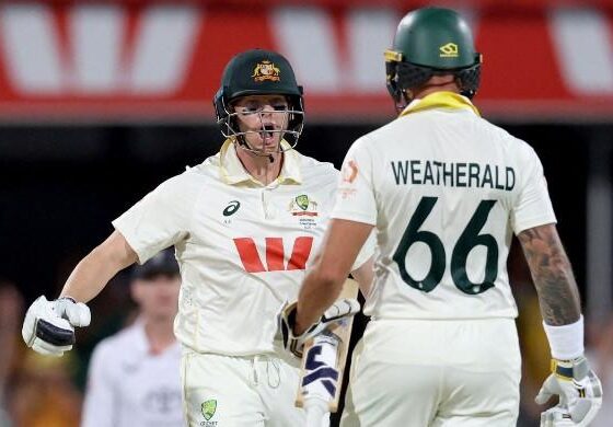 Australia crush England by eight wickets for 2-0 Ashes lead