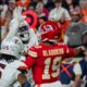 Broncos linebacker rips Chiefs in explicit posts after team clinches AFC West title