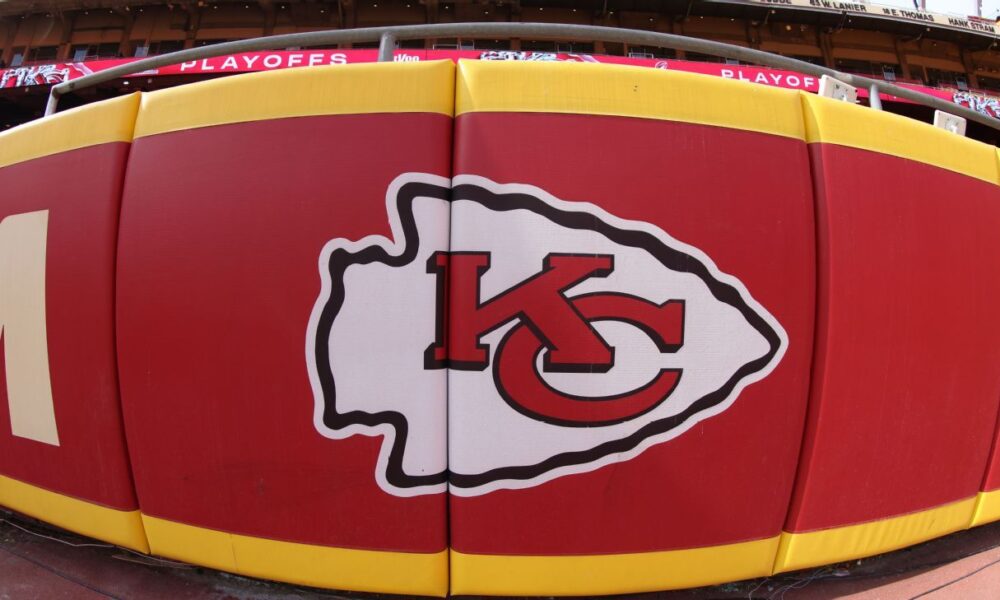 Chiefs agree to deal to move to Kansas in 2031
