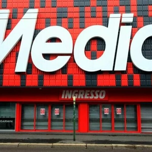 Chinese group JD.com secures majority stake in holding company MediaWorld–Saturn