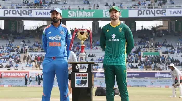 Coin toss curse puts India in a million-to-one heads or tailspin