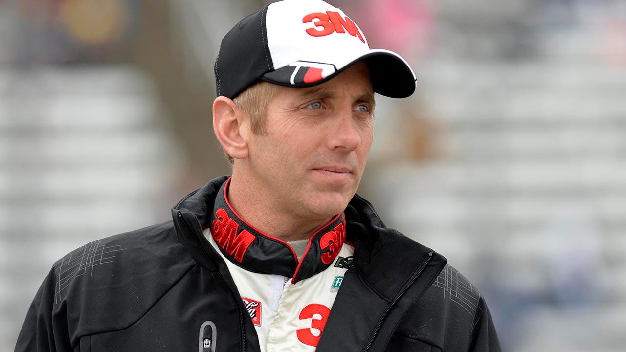 Ex-NASCAR star Greg Biffle’s friend receives holiday card days after tragic plane crash