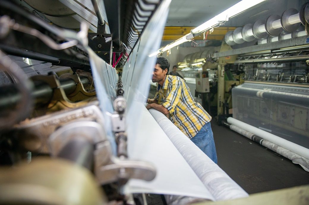 India’s IIP sees 0.4% YoY growth in Oct 2025: Quick official estimates