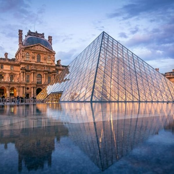 Louvre Museum closed as workers strike