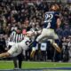 Navy goes for it, beats Army on 4th-and-goal TD