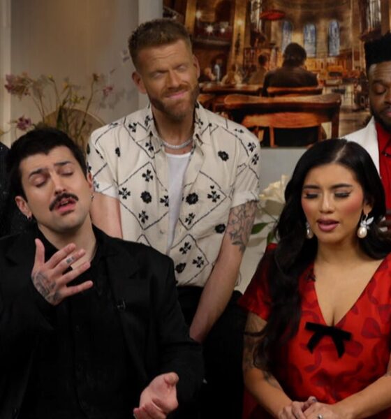 Pentatonix sings “Christmas Time Is Here”