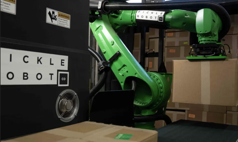 Robots that spare warehouse workers the heavy lifting