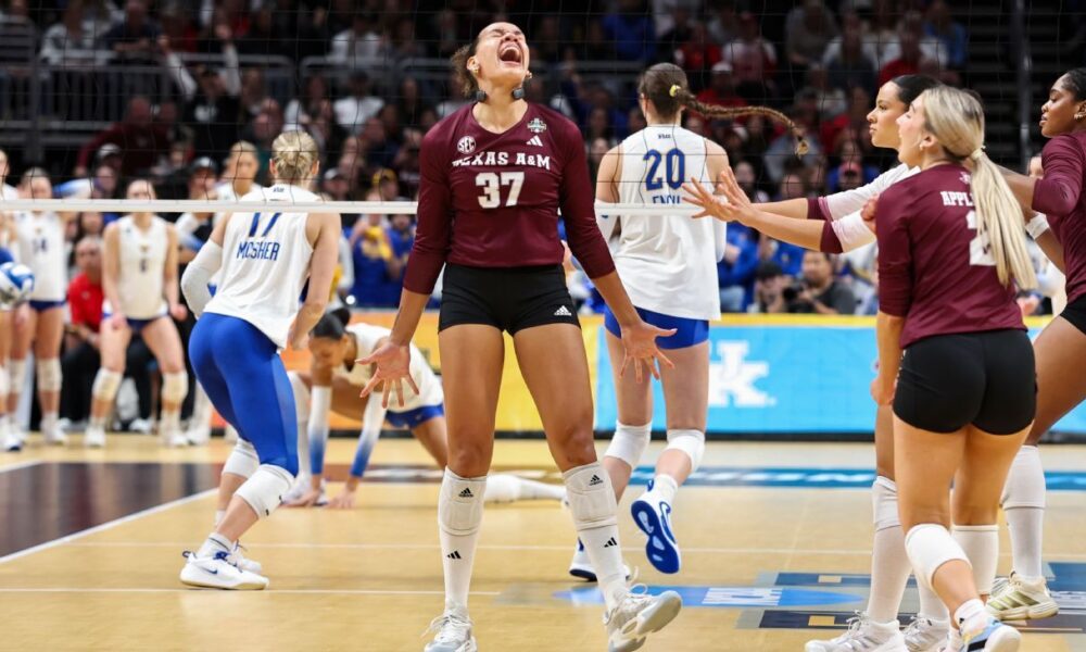 Texas A&M, Kentucky book spots in volleyball final