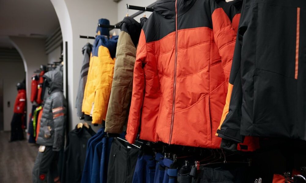 UK’s apparel imports ease to .4 bn in Jan-Oct 2025