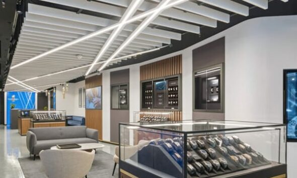 Watchfinder UK sees further losses but revenue jumps