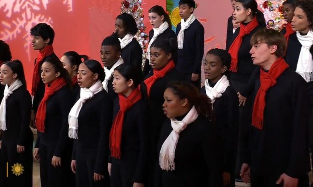 Young People's Chorus of New York City: "Jolly Toyland"