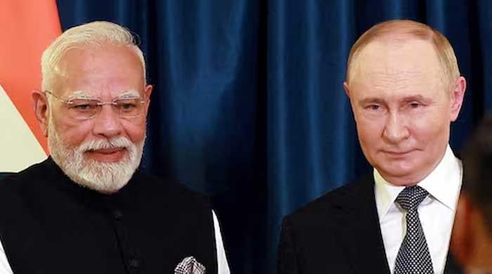 Russia’s Putin seeks to boost energy, defence exports with India visit
