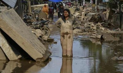 Starvation fears as flood toll passes 900 in Indonesia
