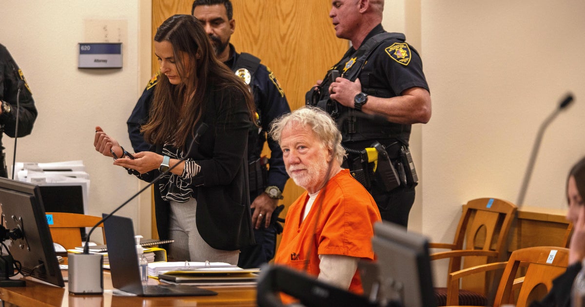 Actor Timothy Busfield ordered released from jail pending trial in child sex abuse case in New Mexico