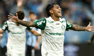 Austin signs Uruguay winger Facundo Torres in .5M transfer