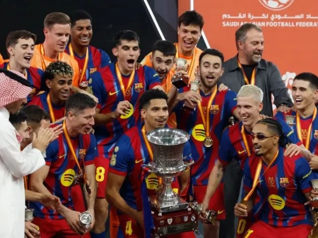 Barcelona clinch Spanish Super Cup final | The Express Tribune