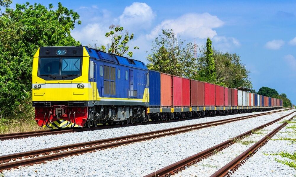 China-Vietnam rail freight volumes surge 86% to record high in 2025