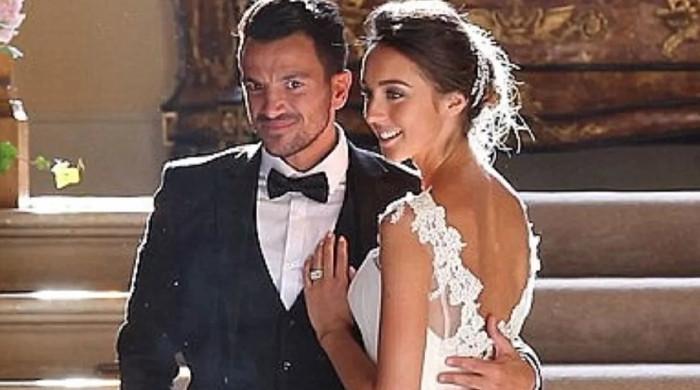 Emily Andre shares romantic Paris moment with Peter in 2025 recap