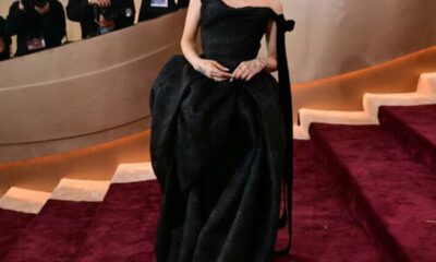 Globes red carpet: chic black, naked dresses and a bit of politics