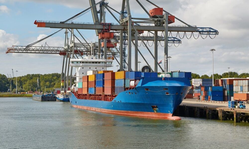 Lightering vessel shortage halts goods unloading at Bangladesh port