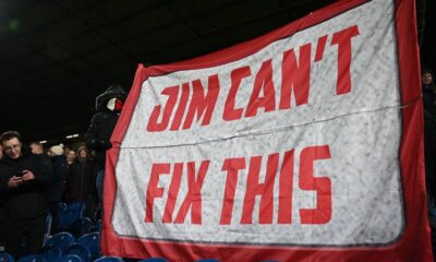 Man United fan group label club ‘laughing stock,’ plan protest