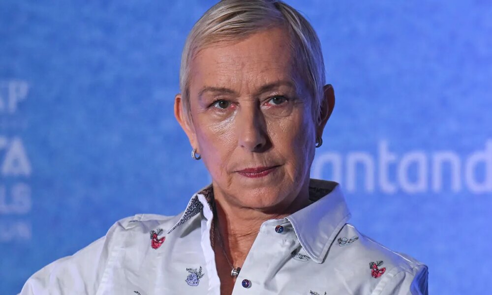 Martina Navratilova expresses support for criminal sanctions to US companies that take oil from Venezuela