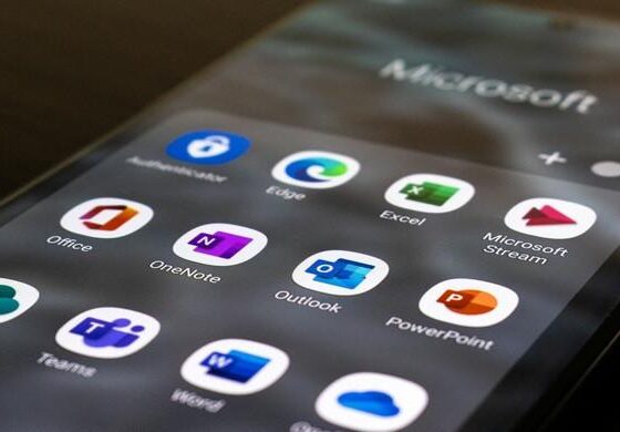 Microsoft 365 suite still down for thousands, Downdetector shows