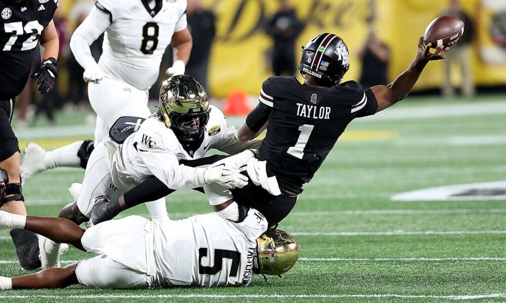 Mississippi State QB avoids disaster after appearing to suffer gruesome leg injury in Duke’s Mayo Bowl