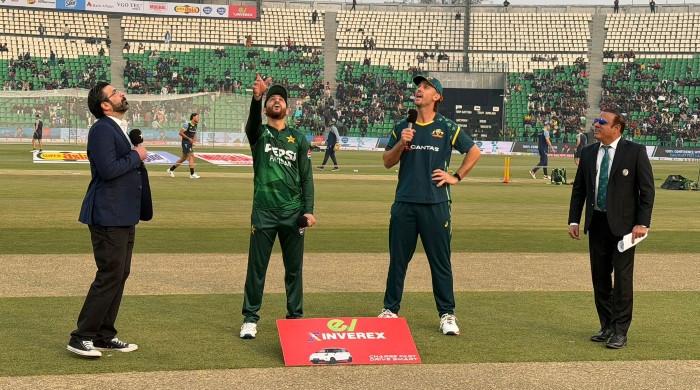 Pakistan win toss, elect to bat against Australia in second T20I