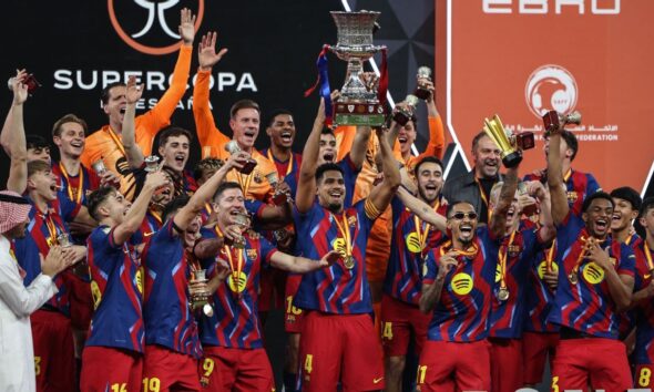 Raphinha shines as Barça get thrilling win over Madrid in Supercopa final