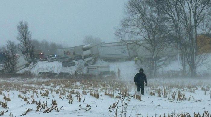 Snowstorm leaves dozens injured in US pile-up