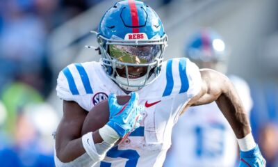 Sources: RB Lacy signs new deal with Ole Miss