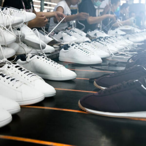 The future of footwear amid economic fragmentation and the digital revolution