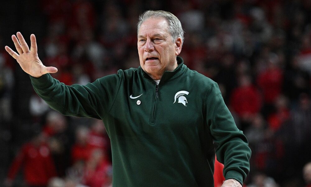 Tom Izzo explodes on former Michigan State player in wild scene: ‘What the f— are you doing?’