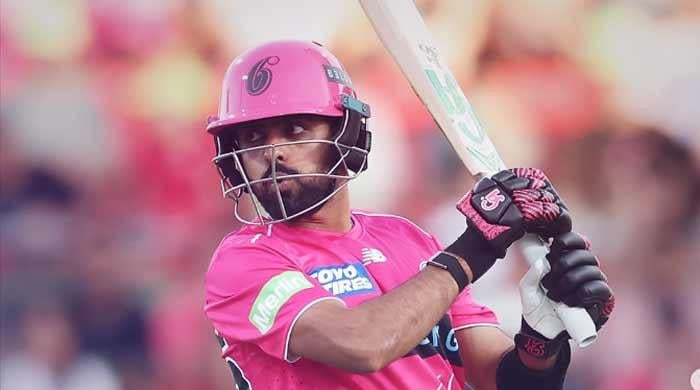 WATCH: Babar Azam’s half-century leads Sydney Sixers to victory