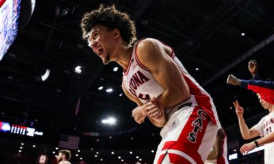 Zona holds top spot over U-M by 1 point in Top 25