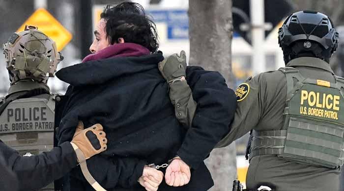 Protesters, US law enforcement clash after immigration officer kills woman