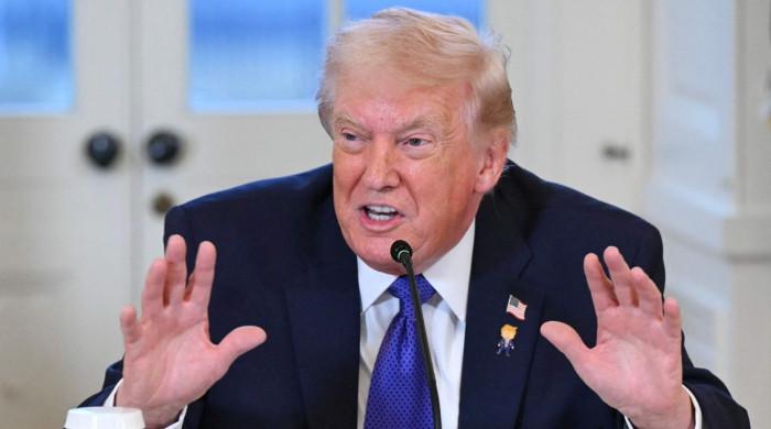 Trump signs emergency order to protect US-held revenue from Venezuela oil