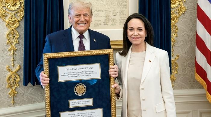 Nobel Prize inseparable from winner but medal can be given away, says award body