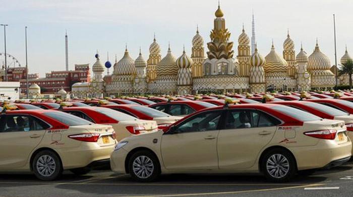Pakistani taxi drivers, others praised as Dubai declares 2025 lost-and-found statistics